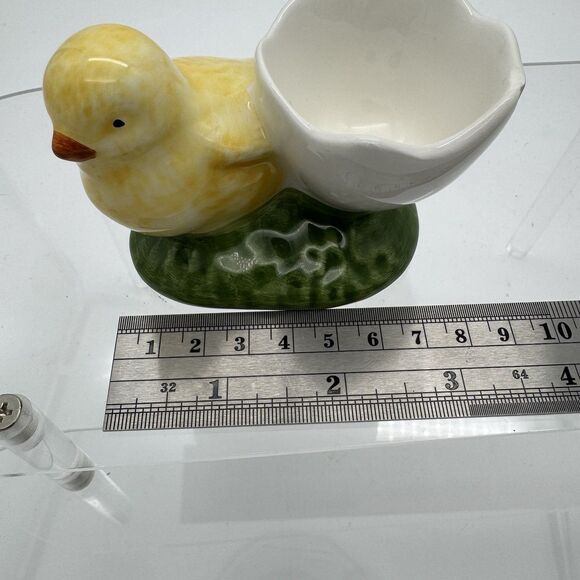 Bordallo Pinheiro For Sur La Table Egg Cup Cracked Eggshell with Chick Portugal - Picture 4 of 8